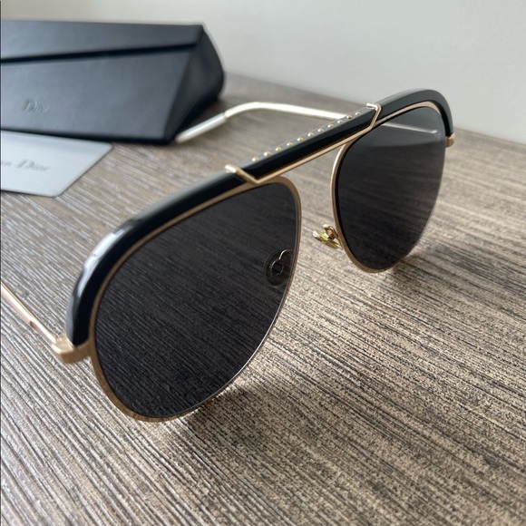 DIOR Desertic Aviator Sunglasses - Picture 6 of 14